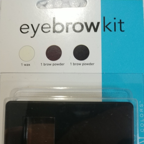 FREE WITH BUNDLE PURCHASE 🆕 Broadway Colors Eyebrow Kit Medium & Dark - Picture 2 of 9